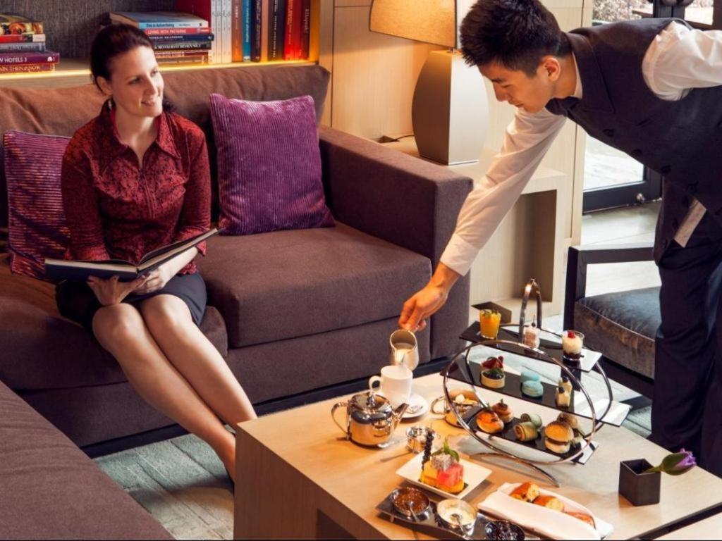The East Hotel Hangzhou Bagian luar foto
