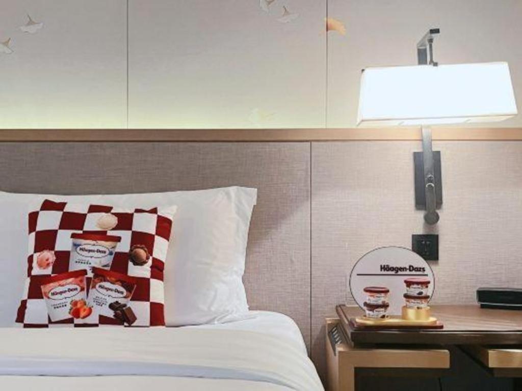 The East Hotel Hangzhou Bagian luar foto