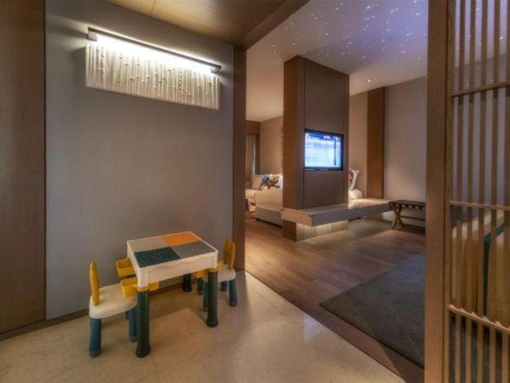 The East Hotel Hangzhou Bagian luar foto