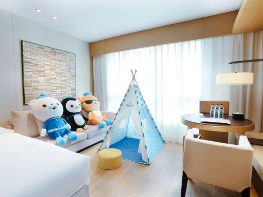 The East Hotel Hangzhou Bagian luar foto